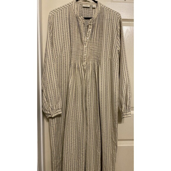 LL Bean Dobby Nightgown Women’s Plus 1X Flannel Blue Pintuck Praire Cottagecore - Picture 3 of 15
